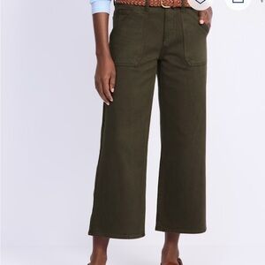 Just USA Olive Cropped Pants